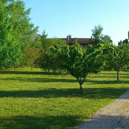 Holiday home House Les Perrieres *