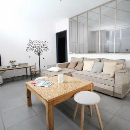 House Les Perrieres