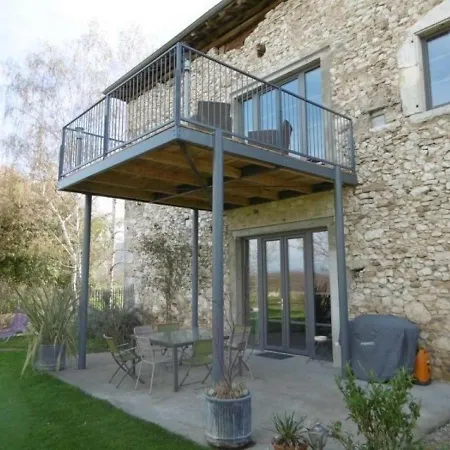 Holiday home House Les Perrieres
